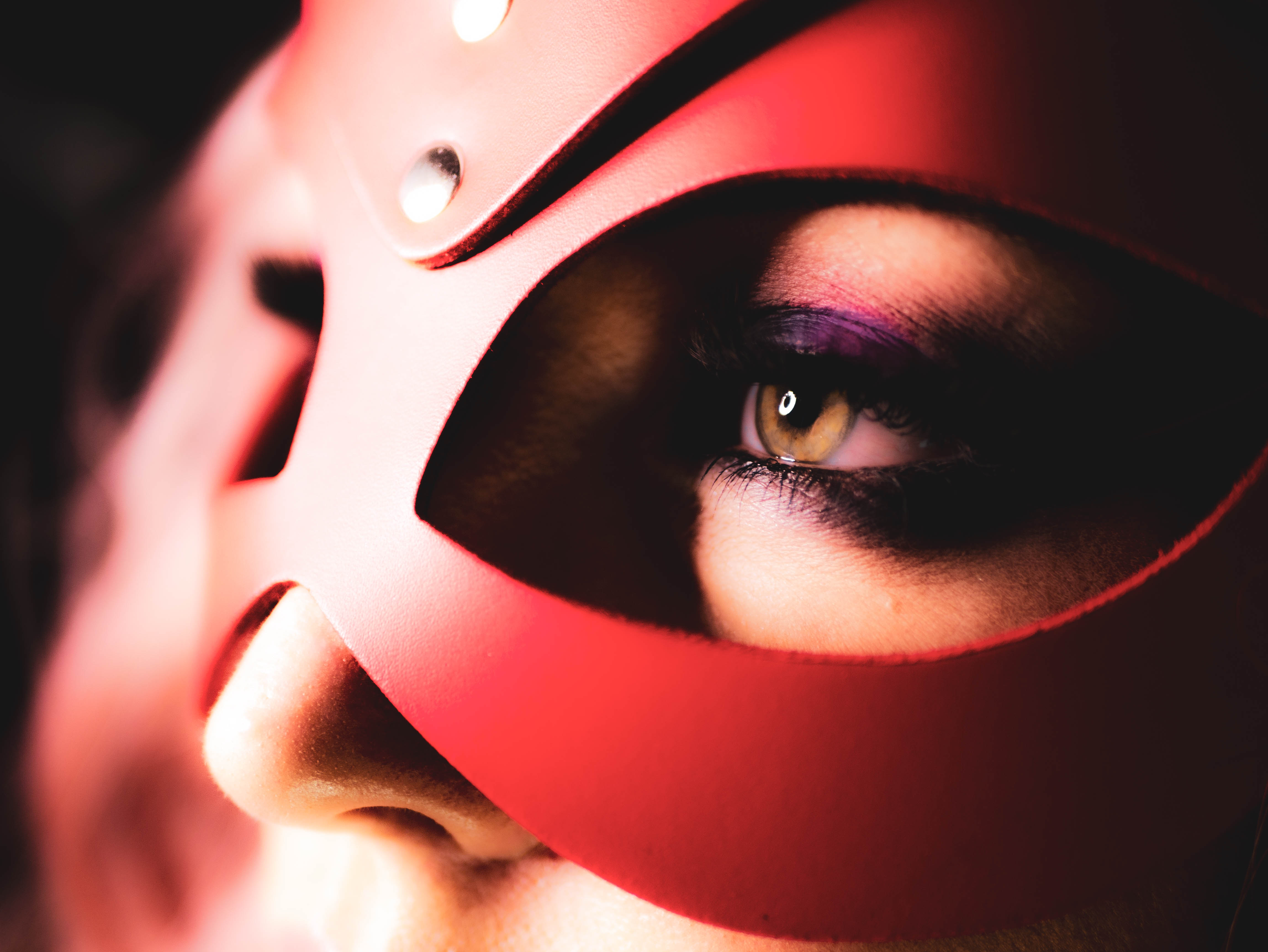 Moja ksiązka "Kusicielka Diabła" Rozdział II